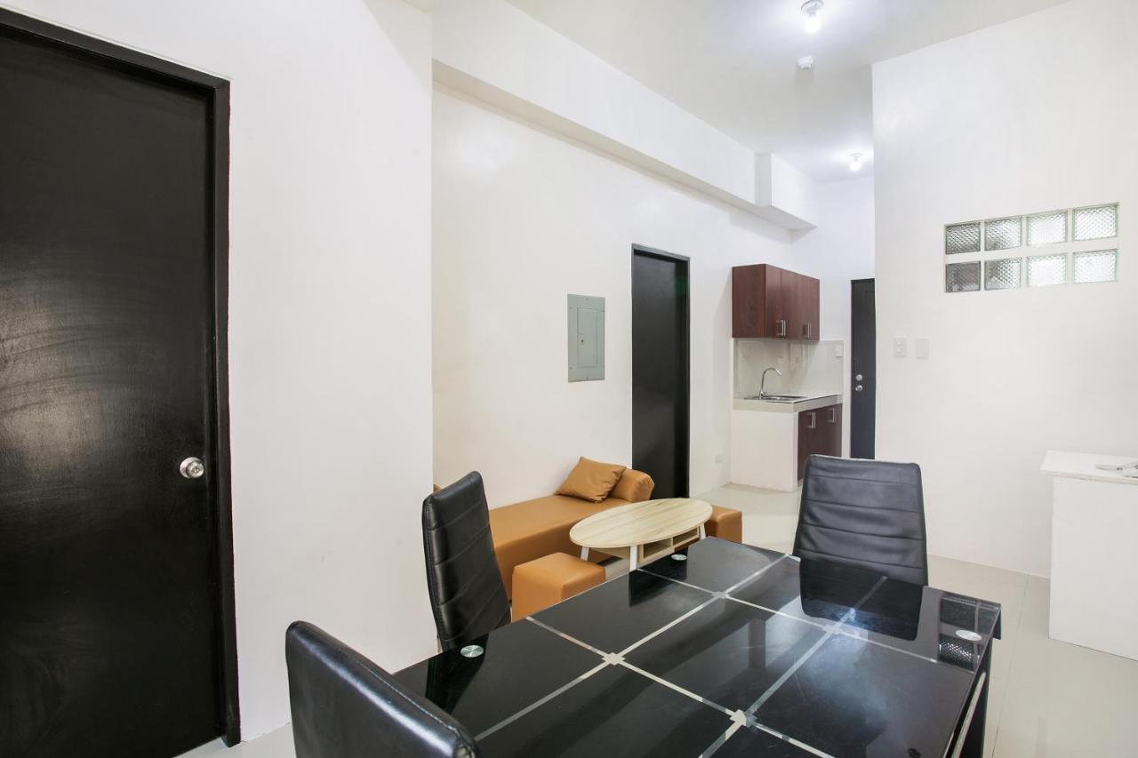 Oyo 505 Jardin Suites Manila Exterior foto